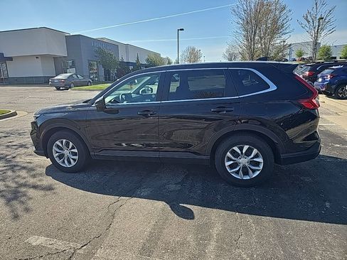 Used 2025 Honda CR-V LX image 8