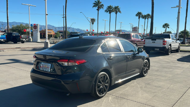 Used 2025 Toyota Corolla LE FWD image 24