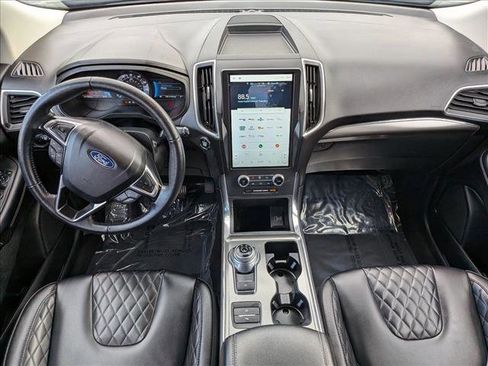 Used 2024 Ford Edge Titanium image 14