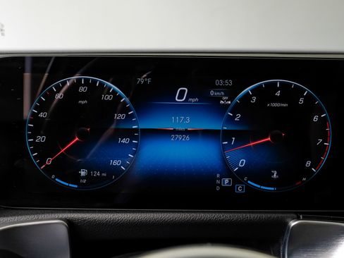 Used 2023 Mercedes-Benz GLB 250 4MATIC w/ Premium Package image 23