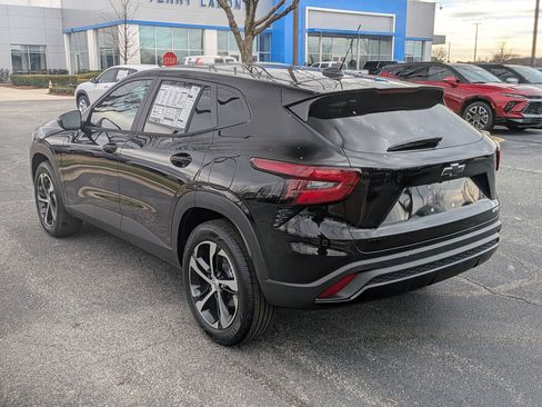 New 2026 Chevrolet Trax RS w/ Sunroof Package image 6