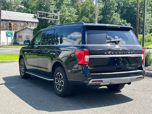 Used 2022 Ford Expedition Max XLT AWD/4WD image 5