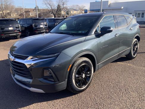 Used 2019 Chevrolet Blazer LT image 3