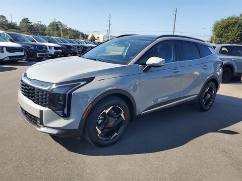 New 2026 Kia Sportage EX w/ EX Panorama Roof Package image 2