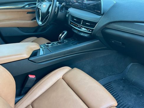 Certified 2025 Cadillac CT5 Sport image 19