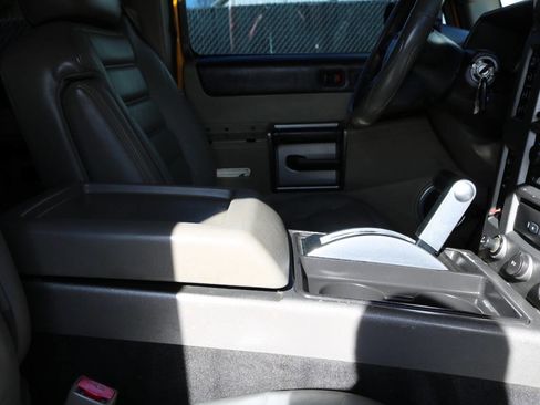 Used 2003 HUMMER H2 Base 4dr 4WD SUV w/ Preferred Equipment Group image 87