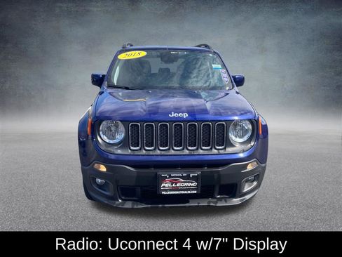 Used 2018 Jeep Renegade Latitude w/ Cold Weather Group AWD/4WD image 10