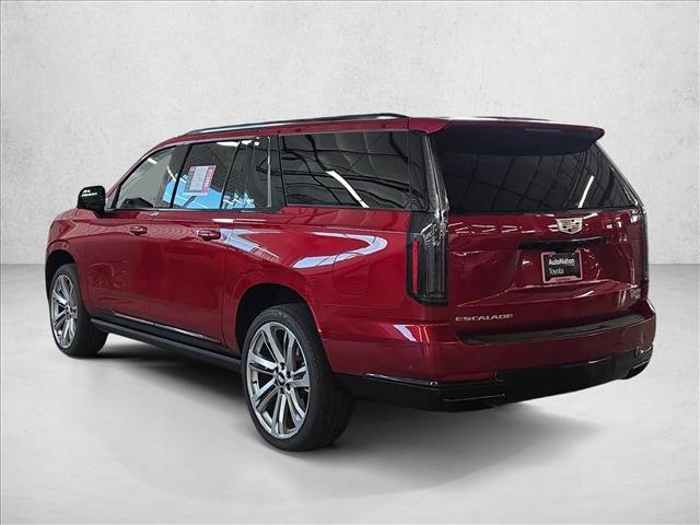 Used 2025 Cadillac Escalade ESV Sport w/ Touring Package AWD/4WD image 8