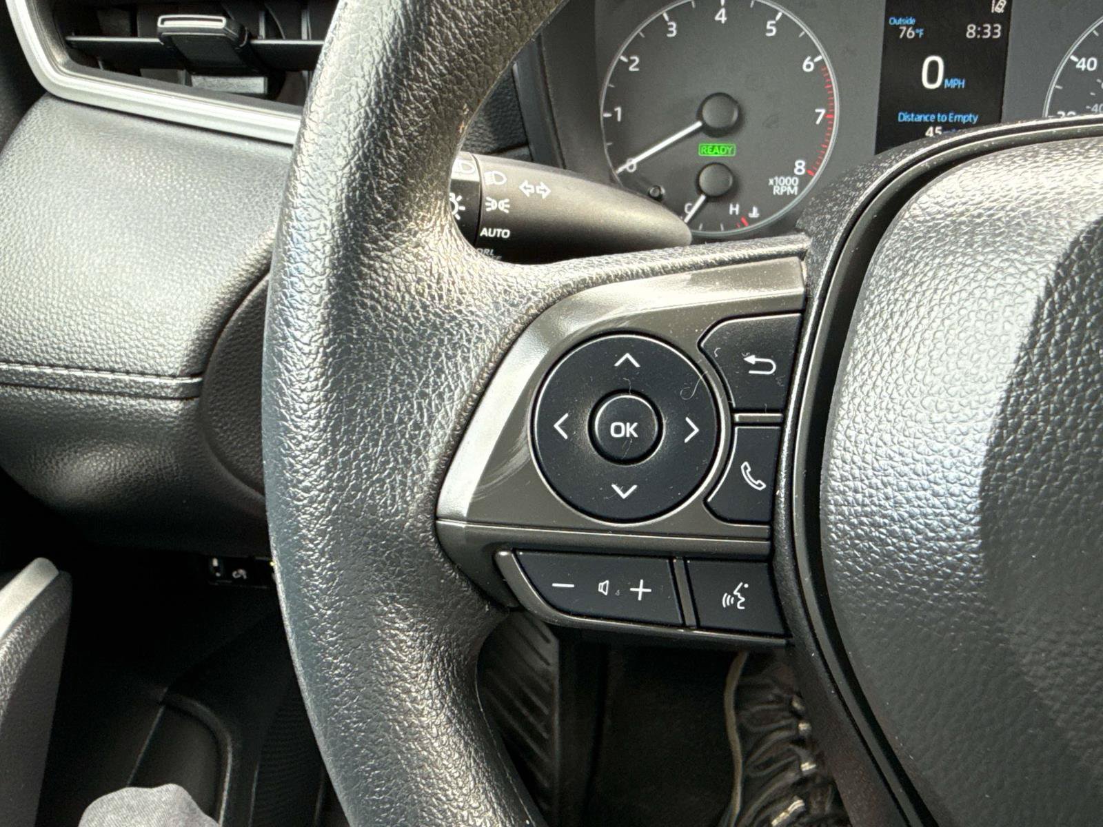 Used 2025 Toyota Corolla Cross AWD Hybrid image 24