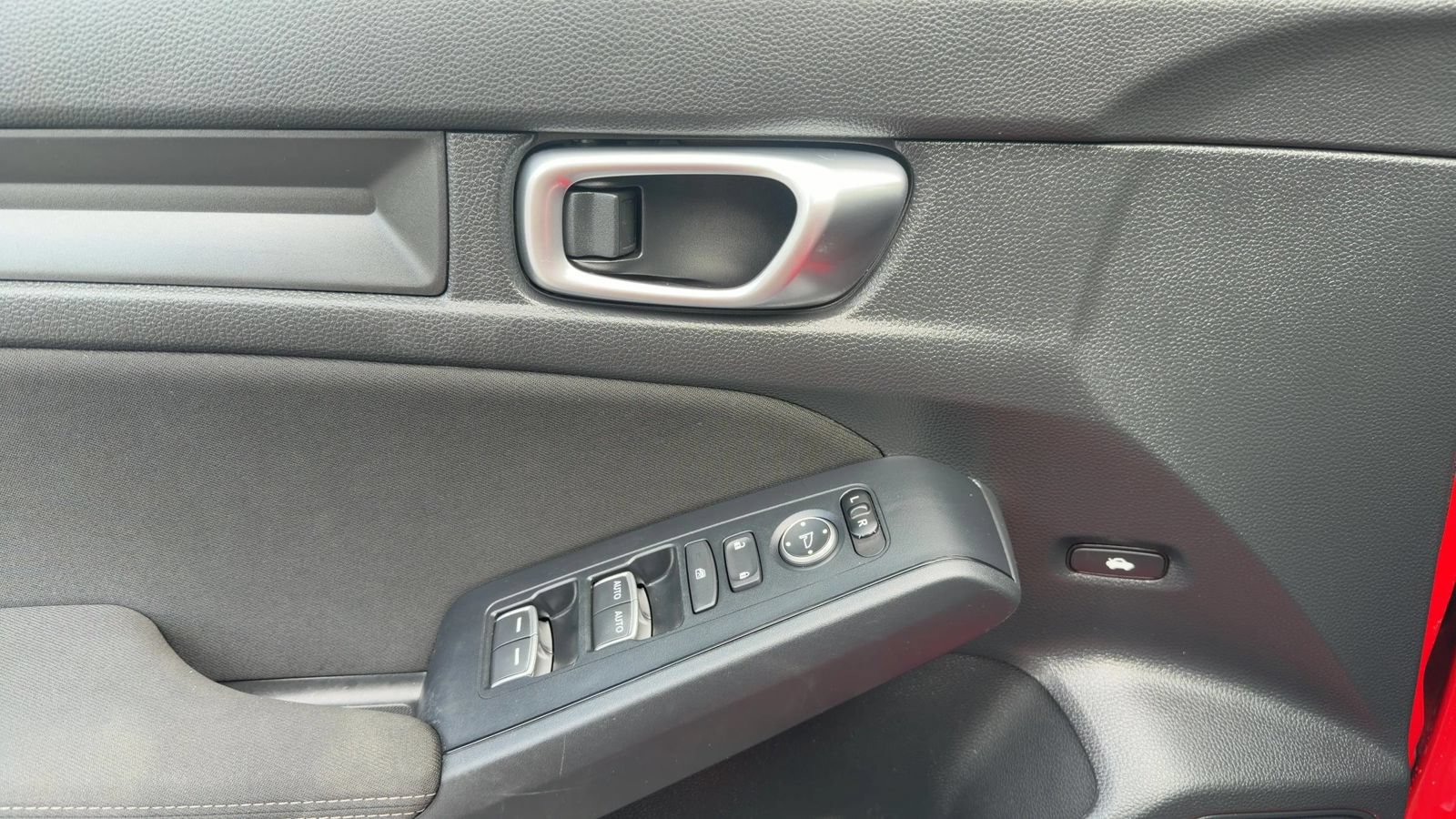 Used 2023 Honda Civic Sport image 14
