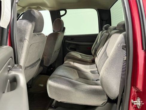 Used 2005 GMC Sierra 2500 SLE w/ Heavy-Duty Power Package image 16