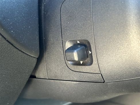 Used 2025 Mercedes-Benz C 36 AMG S image 33