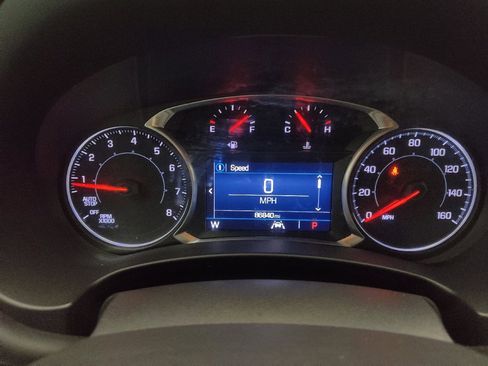 Used 2022 GMC Terrain SLE image 23