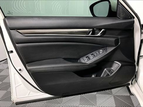 Used 2020 Honda Accord Sport image 23