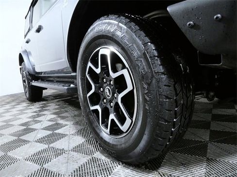 Certified 2021 Ford Bronco Outer Banks image 2