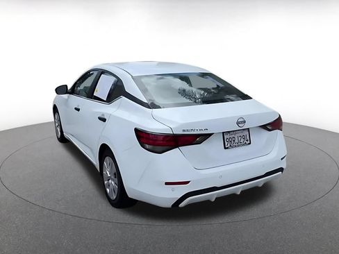 Used 2025 Nissan Sentra S FWD image 12