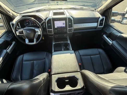 Used 2021 Ford F250 Lariat image 25