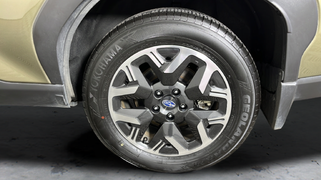 Used 2025 Subaru Forester Premium AWD/4WD image 47