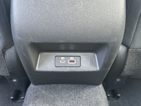 Used 2025 Nissan Altima 2.5 SV FWD image 21
