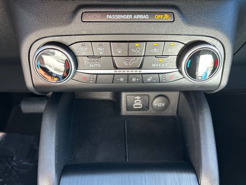 Certified 2024 Ford Escape Active AWD/4WD image 29
