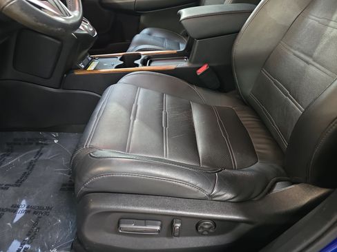 Used 2020 Honda CR-V Touring image 28