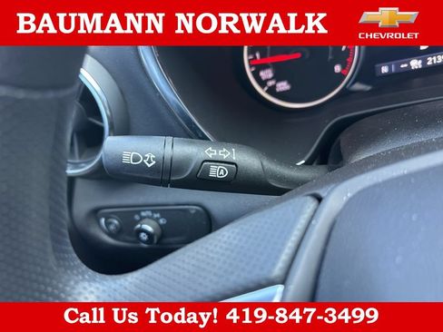 Used 2024 Chevrolet Blazer LT w/ Convenience Package FWD image 20
