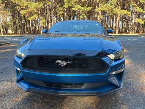Used 2019 Ford Mustang Premium w/ Ford Safe & Smart Package image 8
