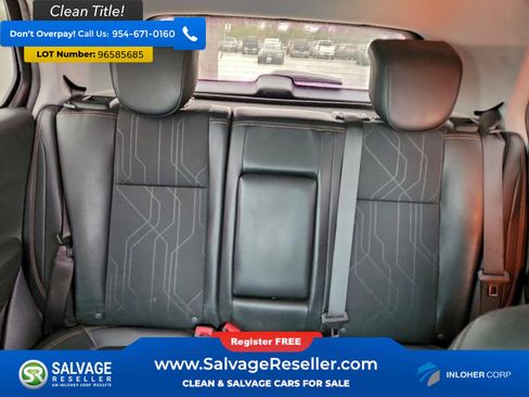 Used 2019 Chevrolet Trax LT w/ LT Convenience Package image 13