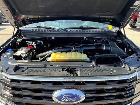 Used 2020 Ford Expedition Limited w/ Equipment Group 303A AWD/4WD image 9