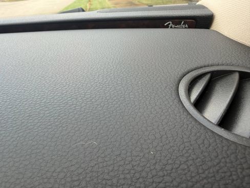 Used 2013 Volkswagen Passat 3.6 SEL Premium image 18