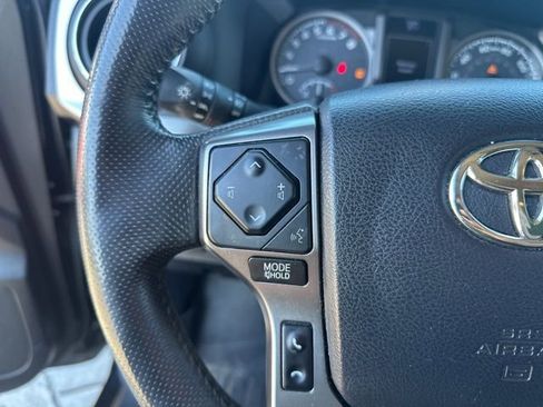 Used 2019 Toyota Tacoma SR5 image 26