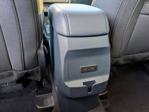 New 2025 Ford Maverick XL w/ Equipment Group 102A image 18