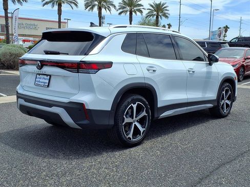 New 2026 Volkswagen Tiguan SE image 4