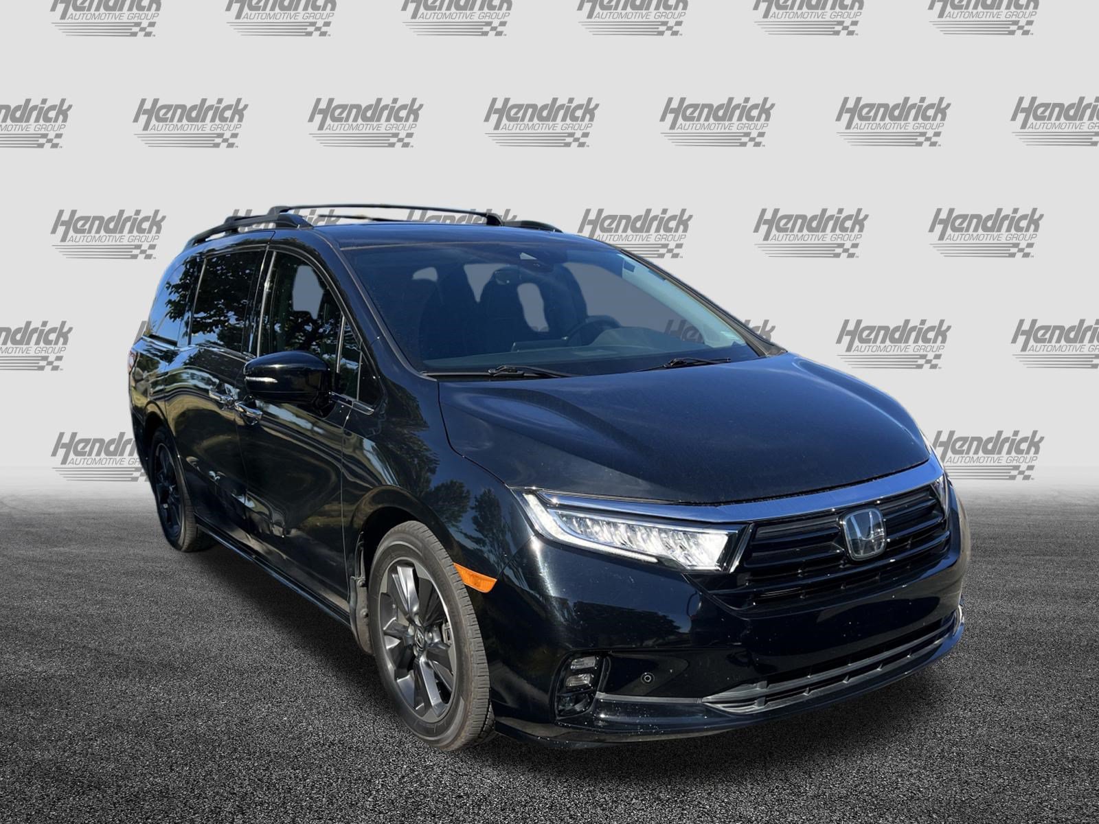 Used 2021 Honda Odyssey Elite image 2