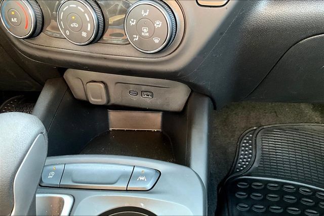 Used 2026 Chevrolet Trax LS FWD image 14