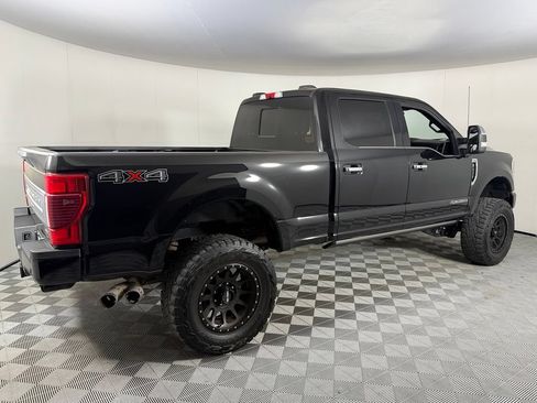 Used 2022 Ford F350 Platinum AWD/4WD image 8