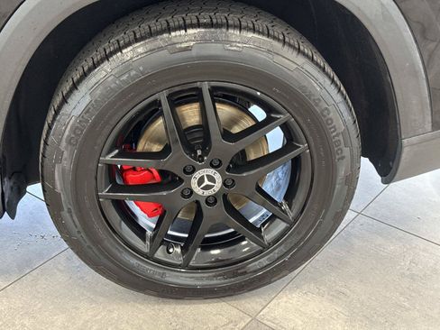 Used 2020 Mercedes-Benz GLS 450 4MATIC image 22