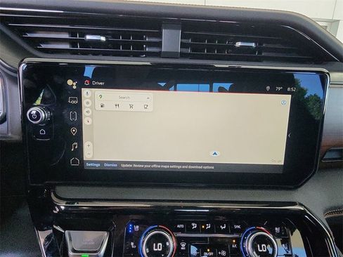 Certified 2025 GMC Sierra 2500 AT4 w/ AT4 Premium Plus Package image 15