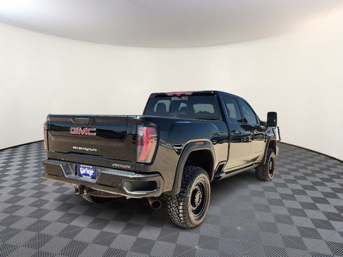Used 2024 GMC Sierra 2500 AT4X AWD/4WD image 4