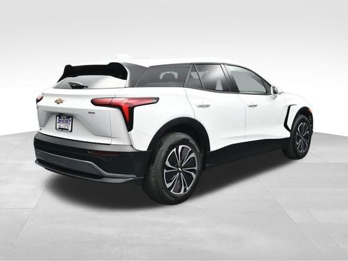 Used 2024 Chevrolet Blazer EV LT AWD/4WD image 5