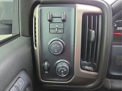 Used 2018 GMC Sierra 2500 Denali w/ Duramax Plus Package image 20