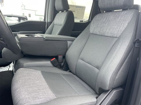 New 2026 Ford F250 XLT w/ XLT Premium Package image 17