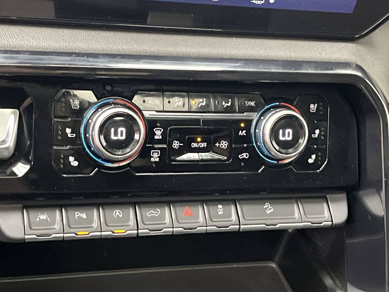 Certified 2024 GMC Sierra 1500 AT4 w/ Technology Package AWD/4WD image 25