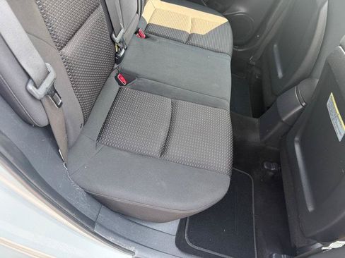 Used 2010 Hyundai Elantra GLS FWD image 19