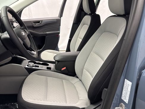 New 2026 Ford Escape Active w/ Tech Pack #1 AWD/4WD image 9