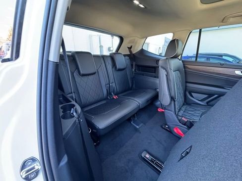 New 2026 Volkswagen Atlas SEL Premium R-Line AWD/4WD image 25