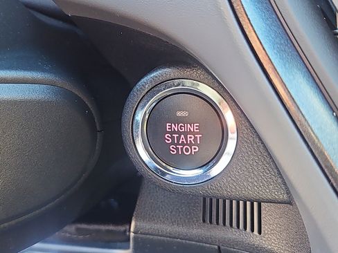 Used 2024 Subaru Crosstrek 2.5i Sport image 15