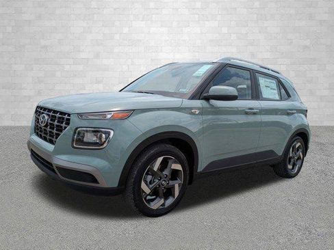 New 2026 Hyundai Venue SEL FWD image 5