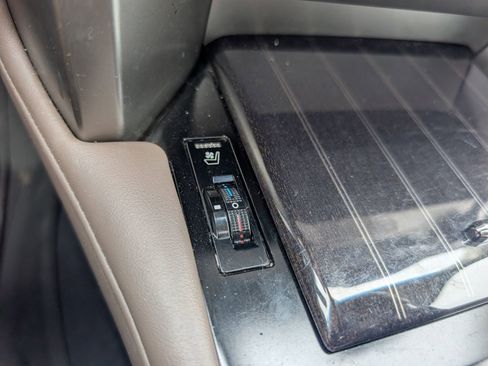 Used 2020 Lexus GX 460 Premium w/ Premium Package AWD/4WD image 13