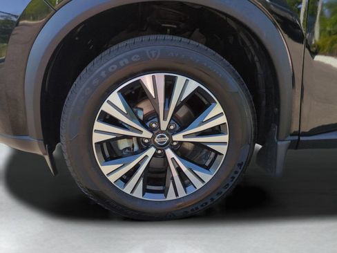 Used 2021 Nissan Rogue SV w/ Premium Package FWD image 26